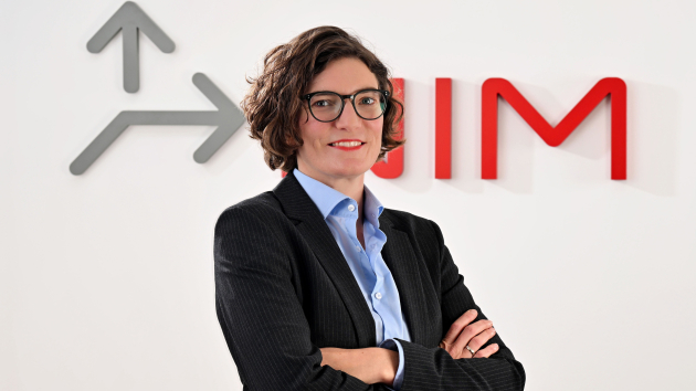 Graue Generation, großes Geschäft - Katharina Gangl ist Direktorin für Studien am Nürnberg Institut für Marktentscheidungen (NIM) und Senior Research Fellow an der Universität Wien - Quelle: Wolfgang Schmitt, schmitt-photodesign.de